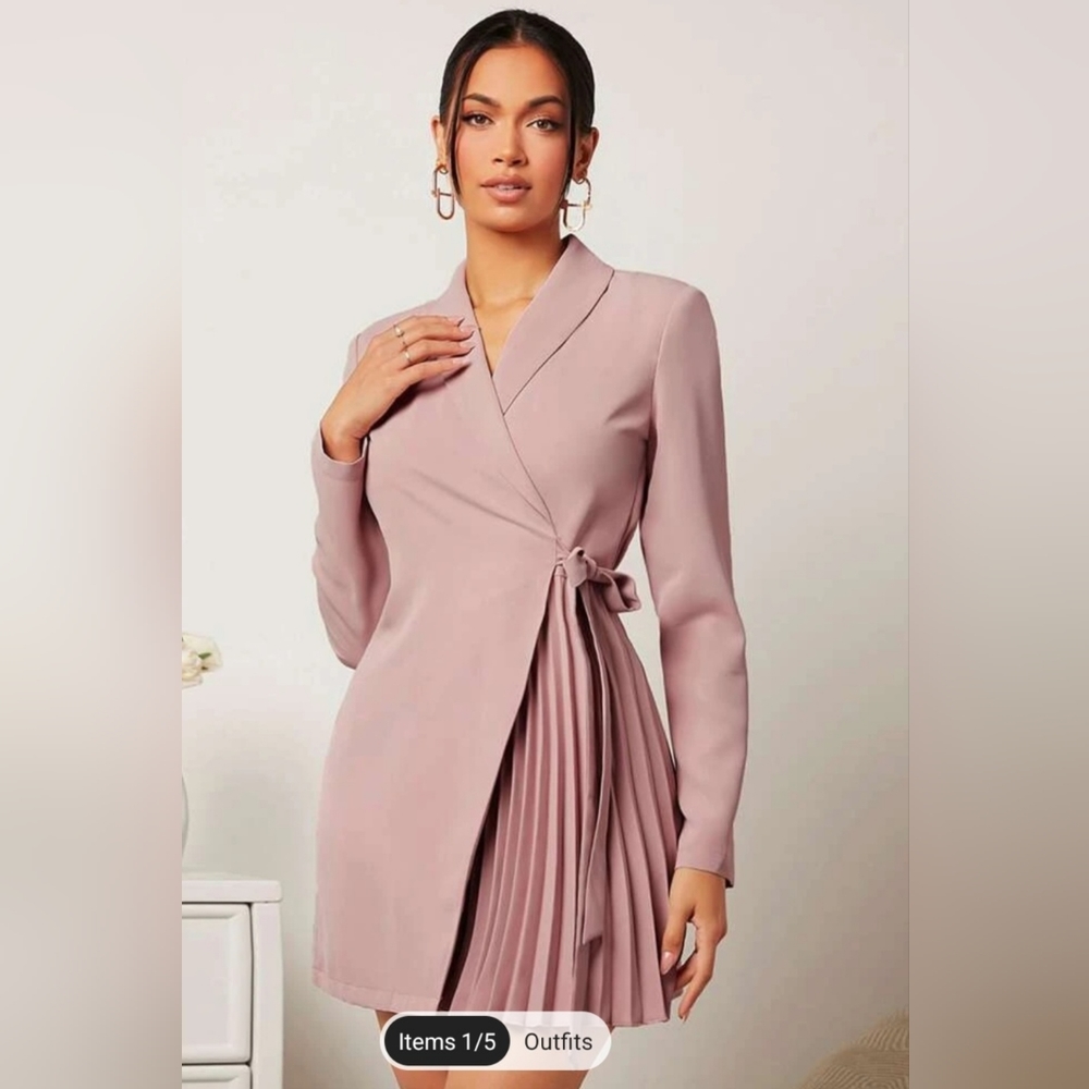 Pink dress